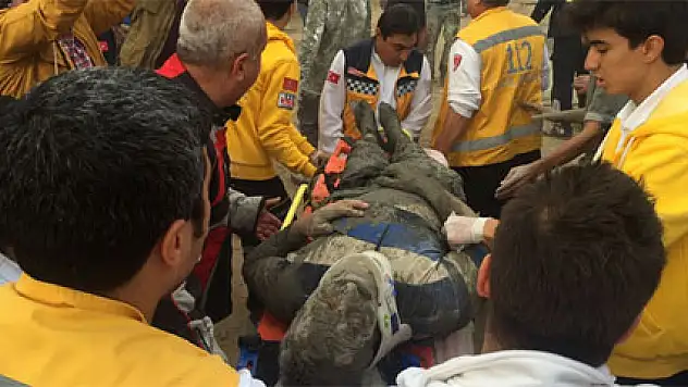 Adana'da göçükte can pazarı