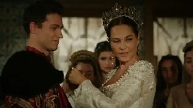 Muhteşem Yüzyıl: Kösem dizisine Beren Saat dobingi