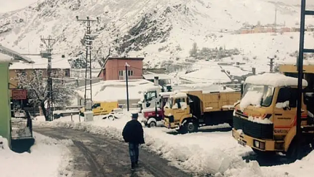 Tunceli'de 29 köy yolu ulaşıma kapandı