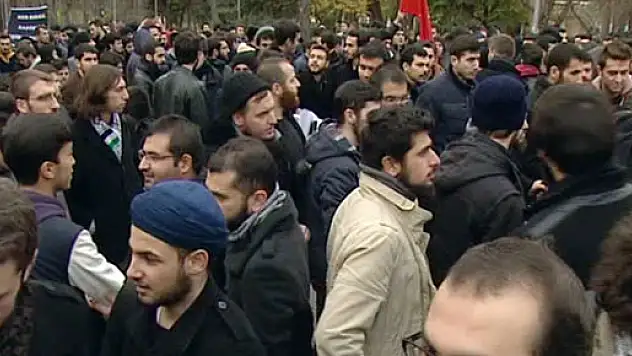 Ankara Üniversitesi'nde eylem