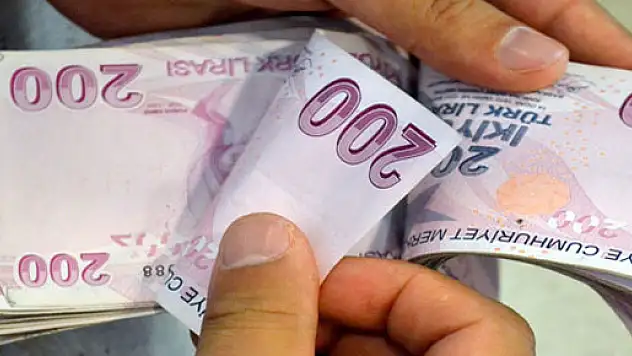 Turizmcilerden asgari ücrete erteleme talebi