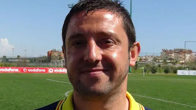 Nihat'tan Çek'lere gönderme