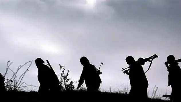 Dağa götürülmek istenen 2 kız çocuğu yakalandı