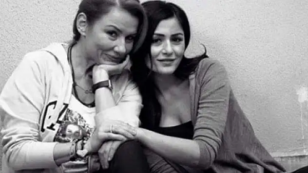 Deniz Seki cezaevinde yazdığı şarkıyı söyledi