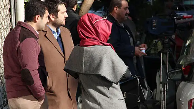 Paralel operasyonda gözaltına alınan işadamının eşi konuştu