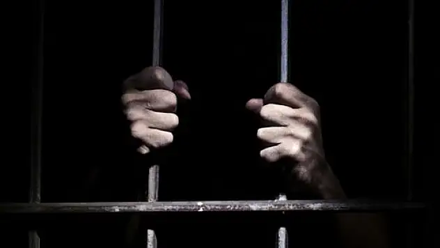 Borcunu ödeyemeyen 110 bin kişi hapse girdi