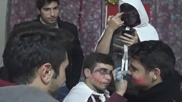 'Bocuk Gecesi' renkli görüntülere sahne oldu