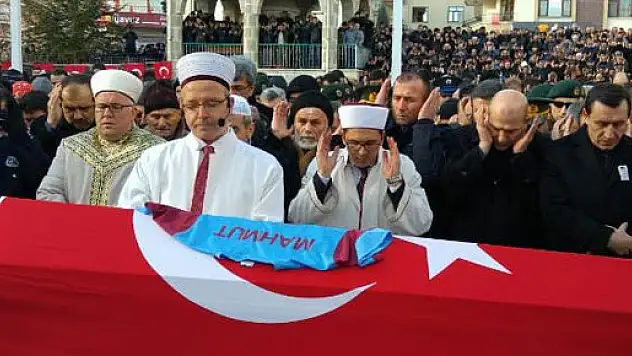 Başkent şehidini Trabzonspor formasıyla uğurladı