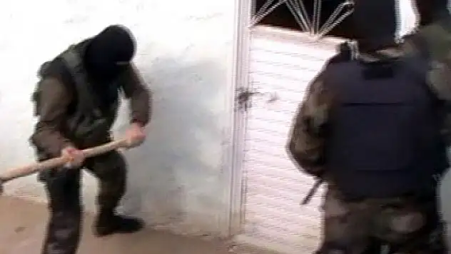 Akaryakıt operasyonunda 18 kişi tutuklandı