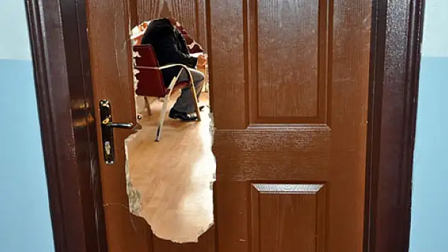 Şehit polis için okutulacak mevlit parasını çaldılar