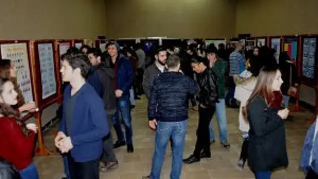 Doktor Adaylarından İlginç Festival