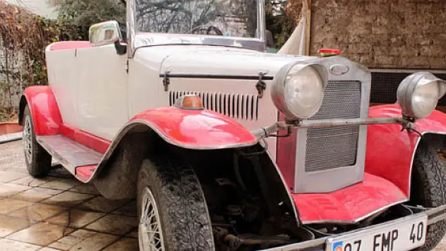 Cumhuriyetle yaşıt otomobil