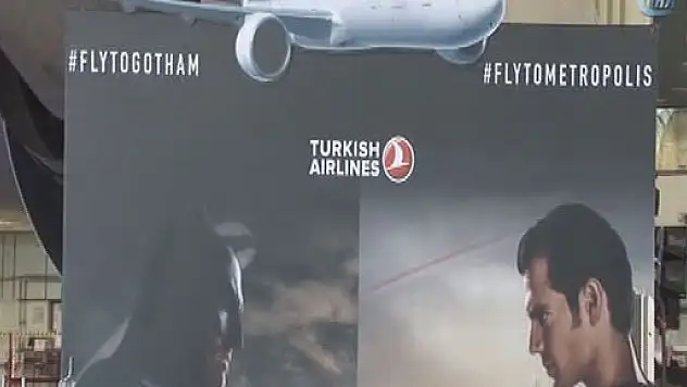THY Batman ve Superman'a sponsor oldu