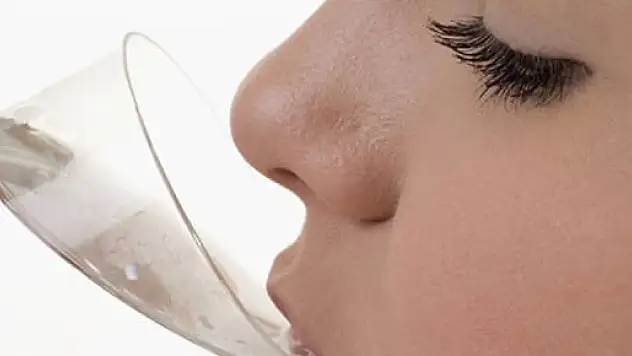 Az su içmek yorgunluğa neden olabiliyor!