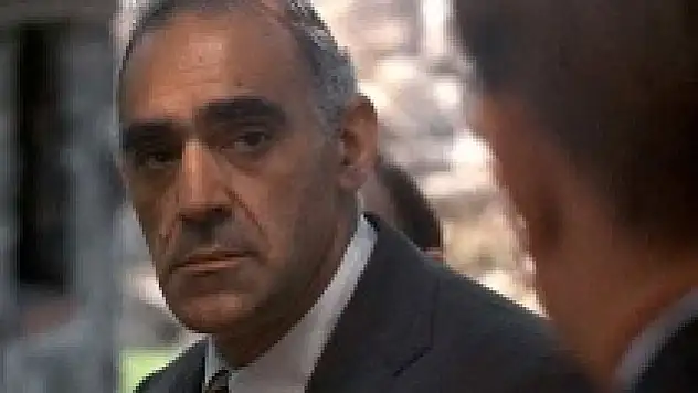 Ünlü oyuncu Abe Vigoda hayatını kaybetti