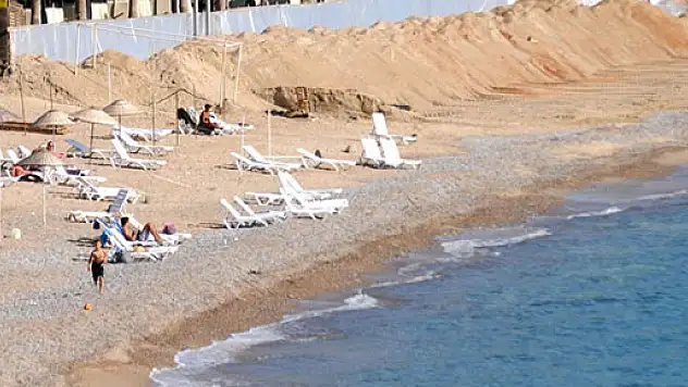 Turizm gelirleri 2015 yılında yüzde 14,3 azaldı