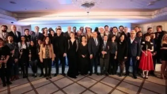 Altın Koza ödülleri sahiplerine verildi