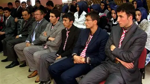 Öğrencilere polislik mesleği anlatıldı