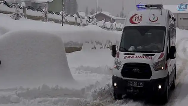 Otobüs yan yattı: 40 yaralı