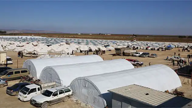 Suriye'de çadır kent oluşturuluyor
