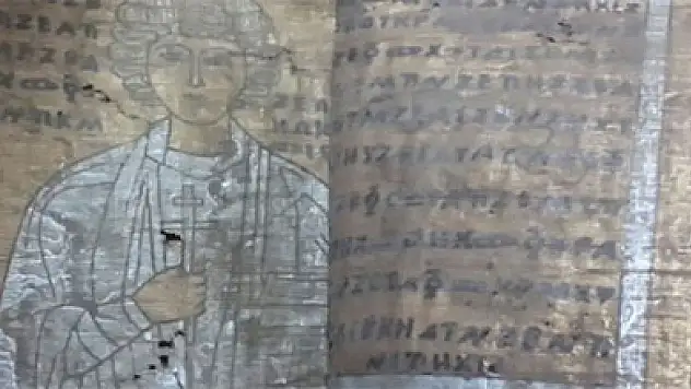 Eskişehir'de tarihi İncil ele geçirildi