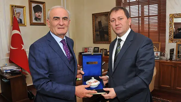 Müdür Girgin'den veda ziyaretleri