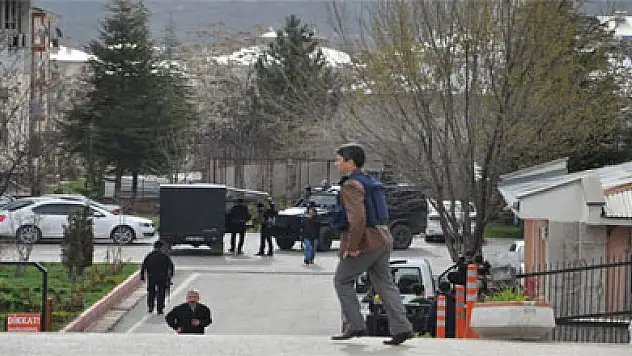 Tunceli'de polis kontrol noktasına saldırı: 1 terörist öldürüldü