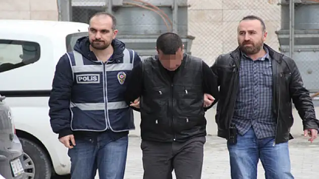  31 Yıl Hapis Cezası Alan Kasa Hırsızı Sahte Kimlikle Yakalandı