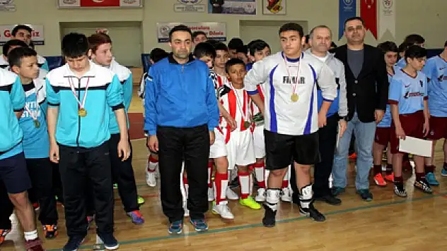 FUTSAL YARI FİNAL MÜSABAKALARI SONA ERDİ