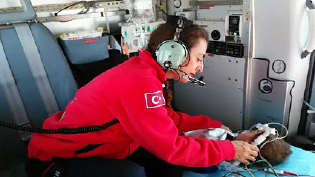 Ambulans Helikopter 11 Aylık Bebek İçin Havalandı