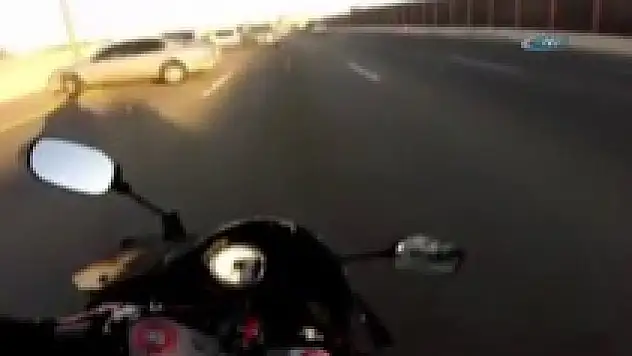 Soğukkanlı sürücü kazadan böyle kurtuldu