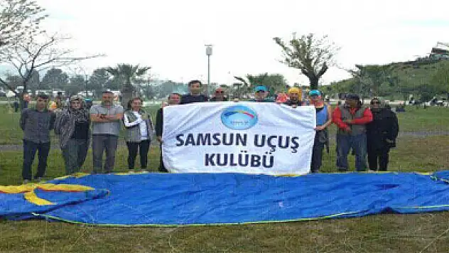 Samsun'da Yamaç Paraşütüne İlgi Artıyor