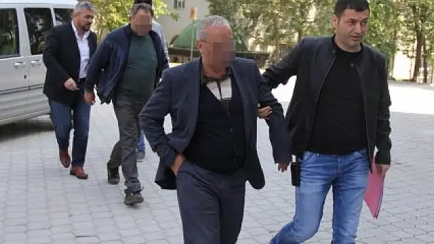 EV EŞYASI ARASINDA 2 BİN 100 PAKET KAÇAK SİGARA ELE GEÇTİ