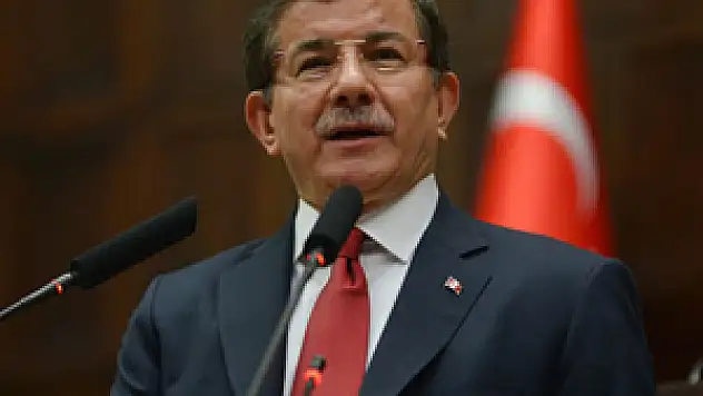 Davutoğlu: Her makamı elimin tersiyle iterim ama...
