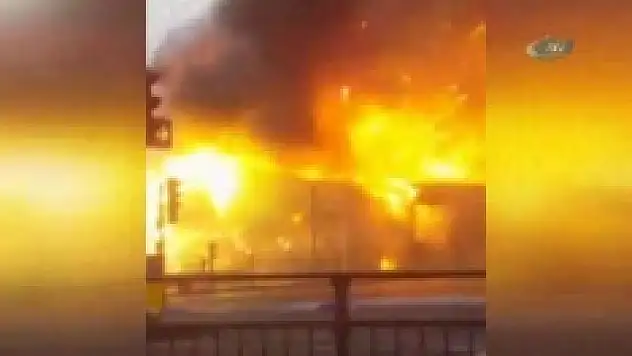 Havai fişek fabrikasında yangın