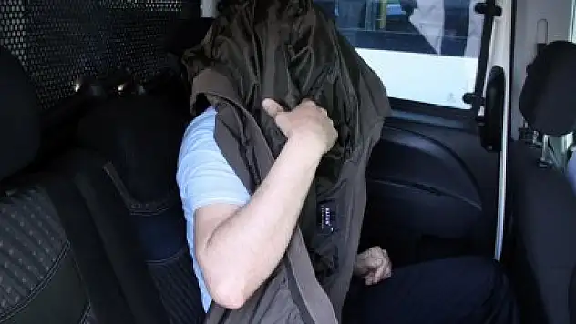 3 YAŞINDAKİ ÇOCUĞUN ÖLÜMÜNE SEBEP OLAN SÜRÜCÜ ADLİYEDE