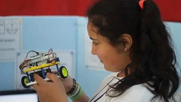 GÖL'DE TÜBİTAK BİLİM FUARI