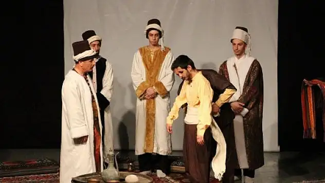 YILIN AHİSİNE KAFTAN GİYDİRİLDİ