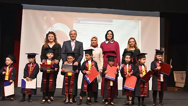 OMÜ'NÜN EN KÜÇÜK MEZUNLARI