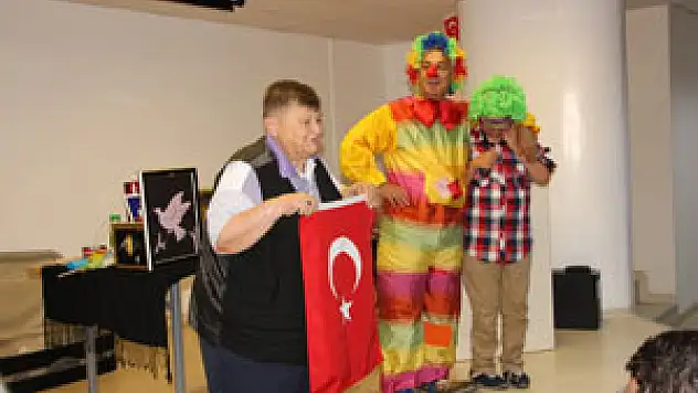 Şişko Nuri Lösemili Çocuklarla, Çocuklar Gibi Eğlendi