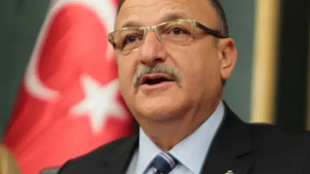 Oktay Vural, MHP Grup Başkanvekilliğinden istifa etti