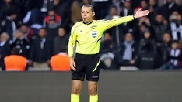 Cüneyt Çakır yurda dönüyor