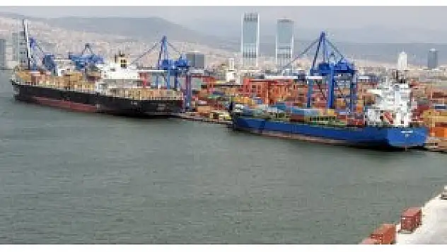 Mayıs ayında ihracat arttı, ithalat azaldı