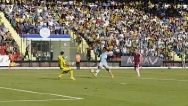 Fenerbahçe hazırlık maçında Romen rakibini mağlup etti