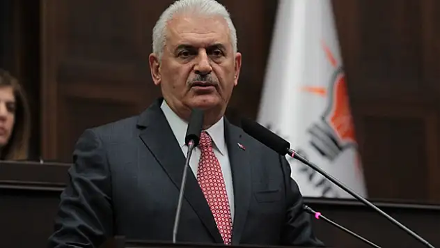 Binali Yıldırım: 'Esed değişmeden Türkiye'de bir şey değişmez'