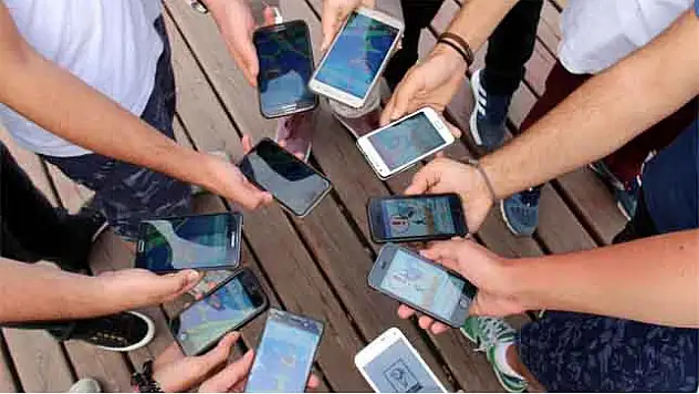 Samsunlu gençler Pokemon Go için şarkı yaptı ve klip çekti