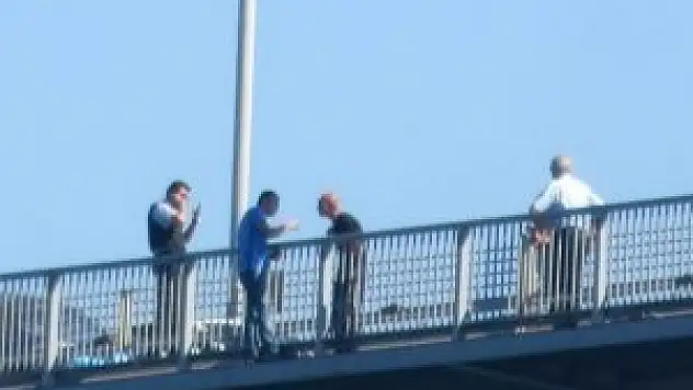 Boğaziçi Köprüsü'nde Albayın İntihar Girişimi