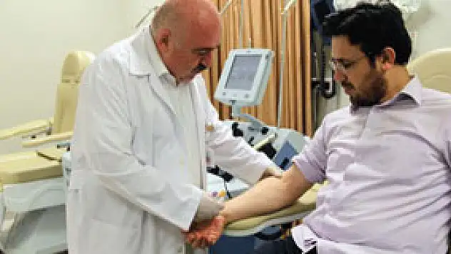 Kök hücre nakli umut oluyor