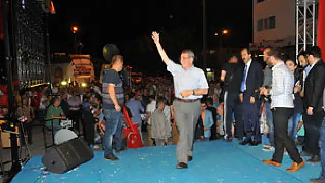  Oda ve borsadan demokrasi nöbetine destek