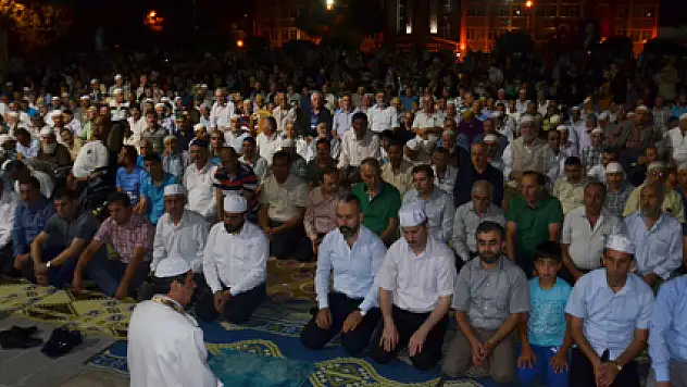 Bafra demokrasi nöbetinde